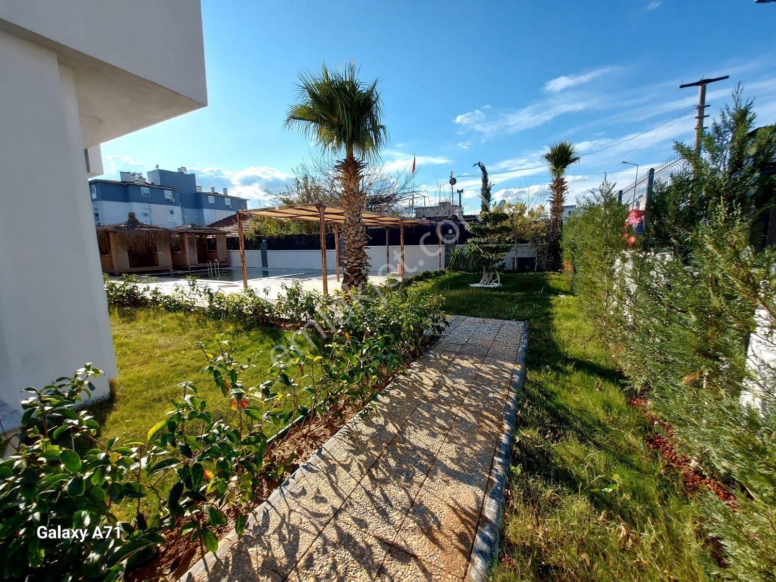 Artıdan Havuzlu Kapalı Otoparklı Yerden Isıtmalı 3+1 !!!!!!!!!!! - Görsel 23