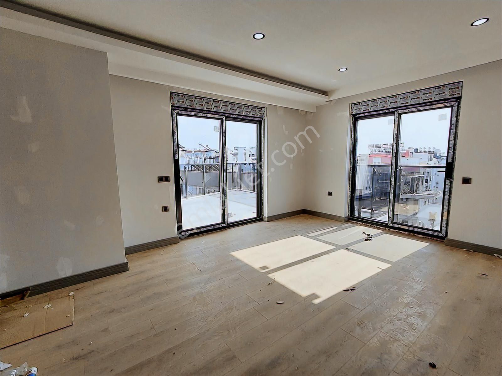 Artıdan Sinanda Satılık 4+1 Dublex Lüks Daire Modern Tasarım - Görsel 3