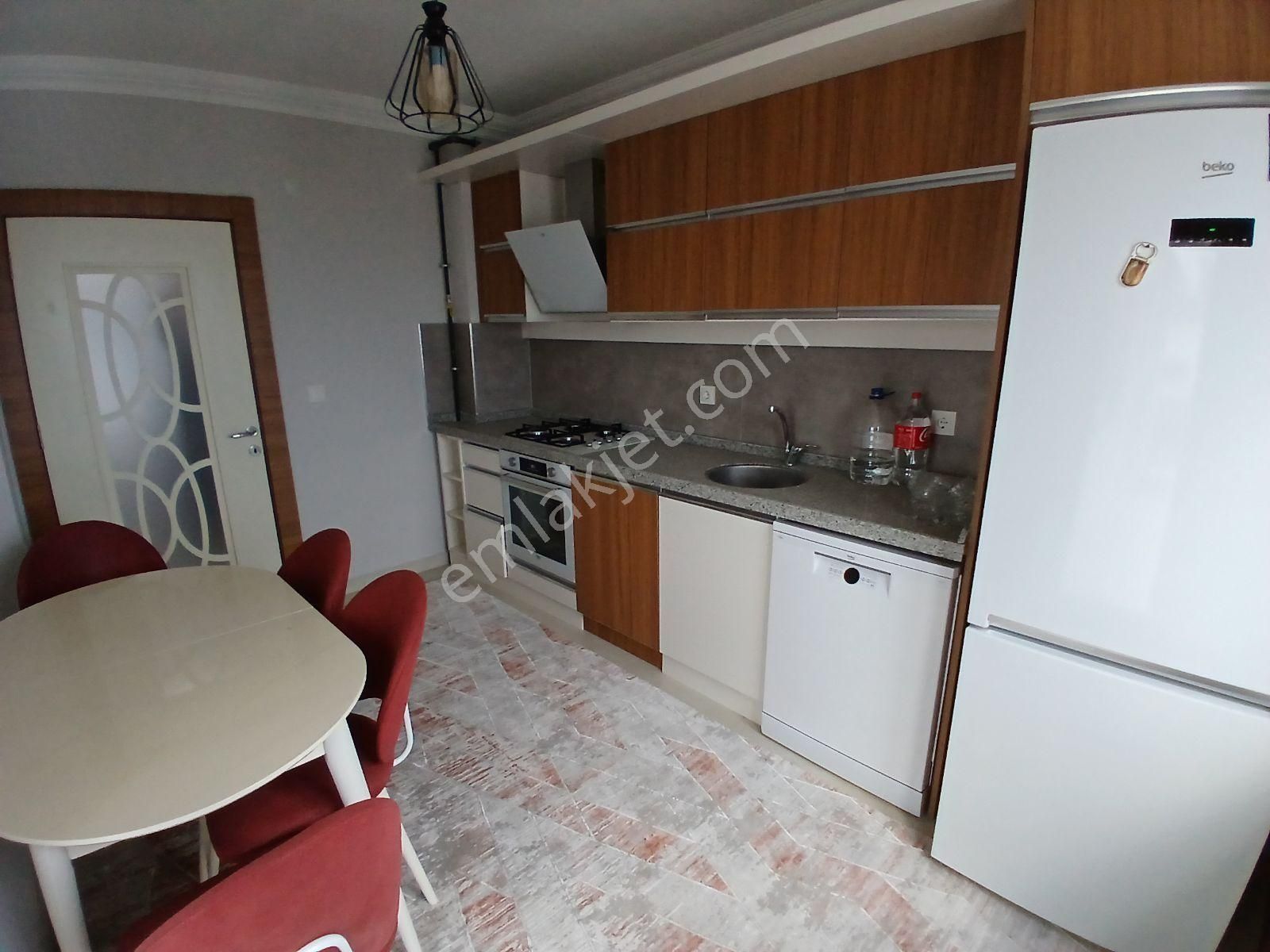Artıdan 7/24 Güvenlikli Havuzlu Site İçerisinde 3+1 Ful+ful Eşya - Görsel 24