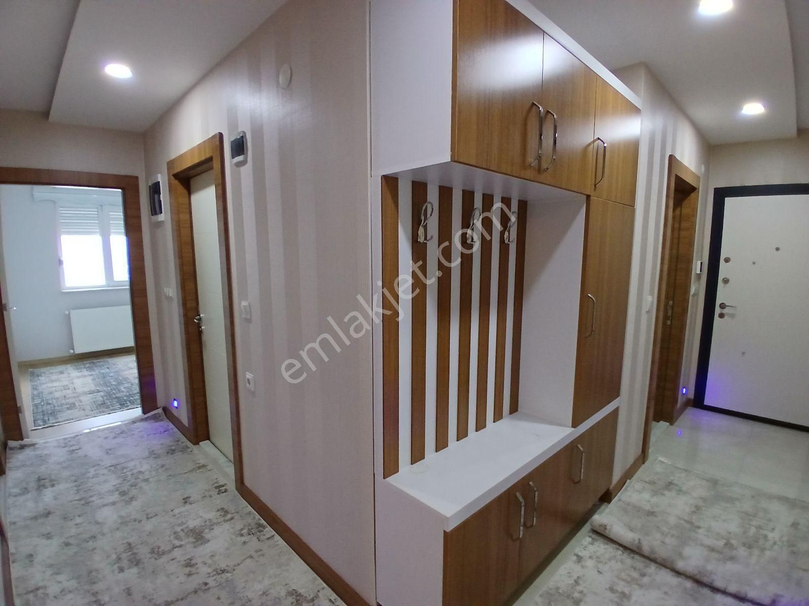 Artıdan 7/24 Güvenlikli Havuzlu Site İçerisinde 3+1 Ful+ful Eşya - Görsel 12