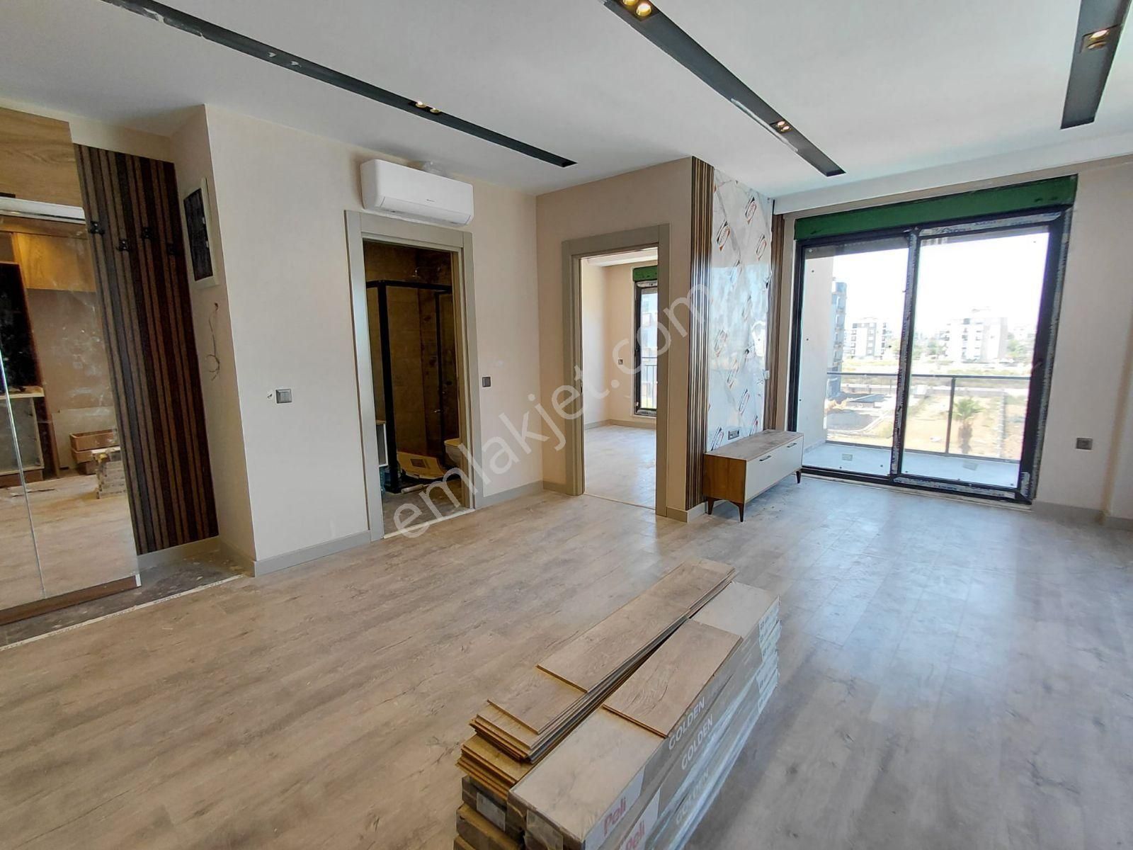 Artıdan Havuzlu Kapalı Otolu Sitede Genıs Kullanışlı 1+1 - Görsel 12