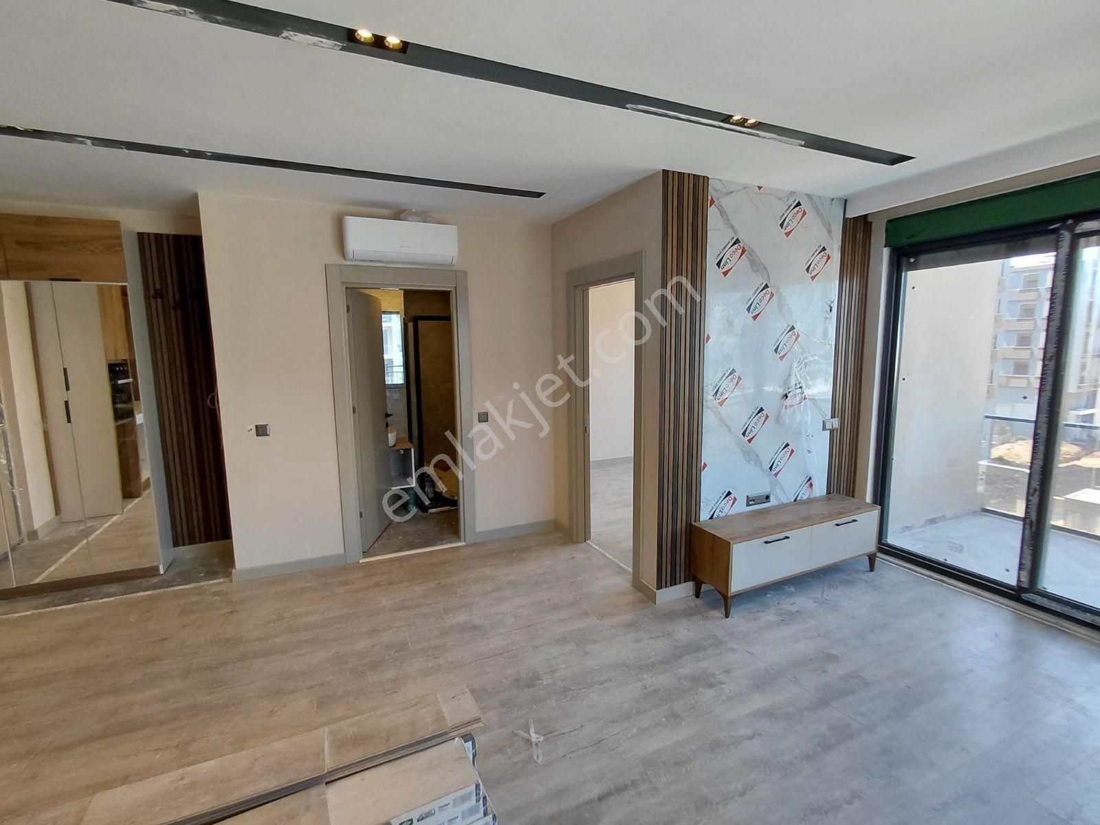 Artıdan Havuzlu Kapalı Otolu Sitede Genıs Kullanışlı 1+1 - Görsel 8