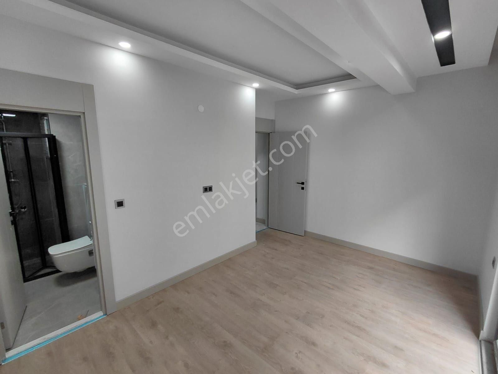 Sinanda Devasa 2+1 Ayrı Mutfaklı Denize 10dk Yürüme Mesafesi - Görsel 2