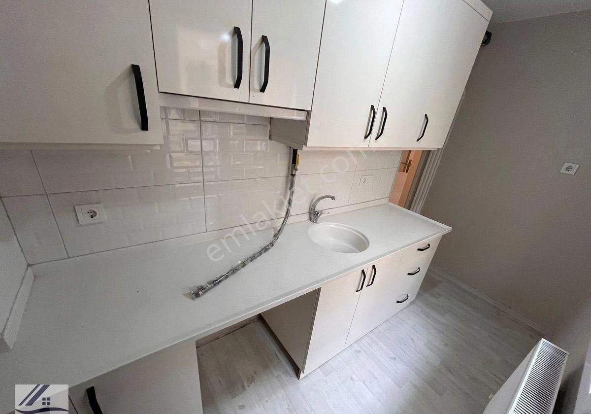 Hatayda İnönü Caddesi Ve Metro Yakını 2+1 Arakat 85m2 Bakımlı Doğalgazlı Satılık Daire - Görsel 13
