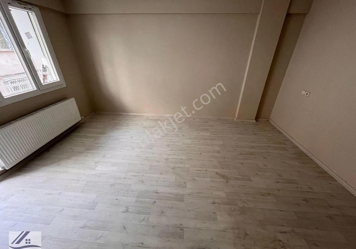 Hatayda İnönü Caddesi Ve Metro Yakını 2+1 Arakat 85m2 Bakımlı Doğalgazlı Satılık Daire - Görsel 2