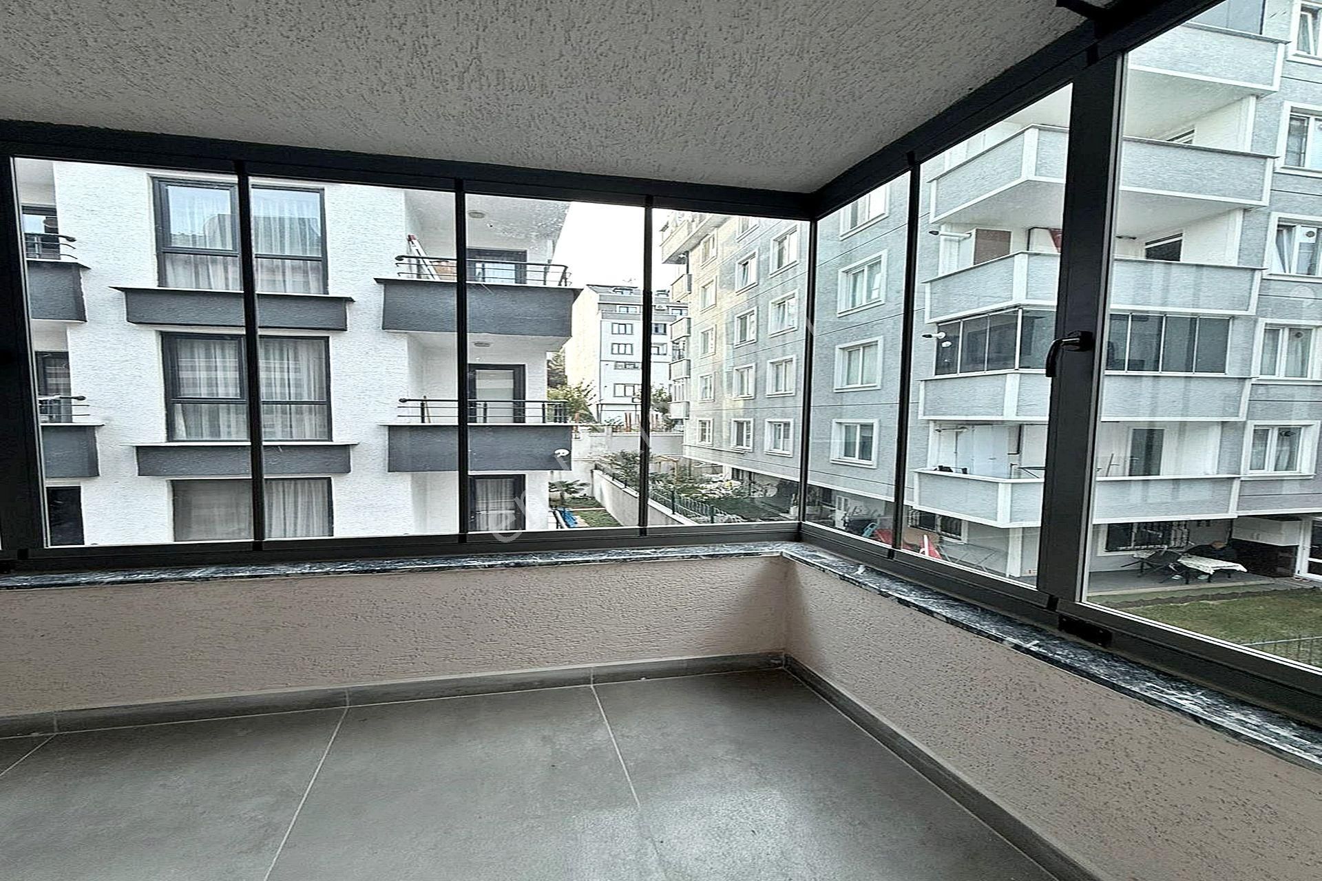 Metrobüs Lokasyonunda Lüx Tasarımlı 2+1 Satılık Daire - Görsel 24