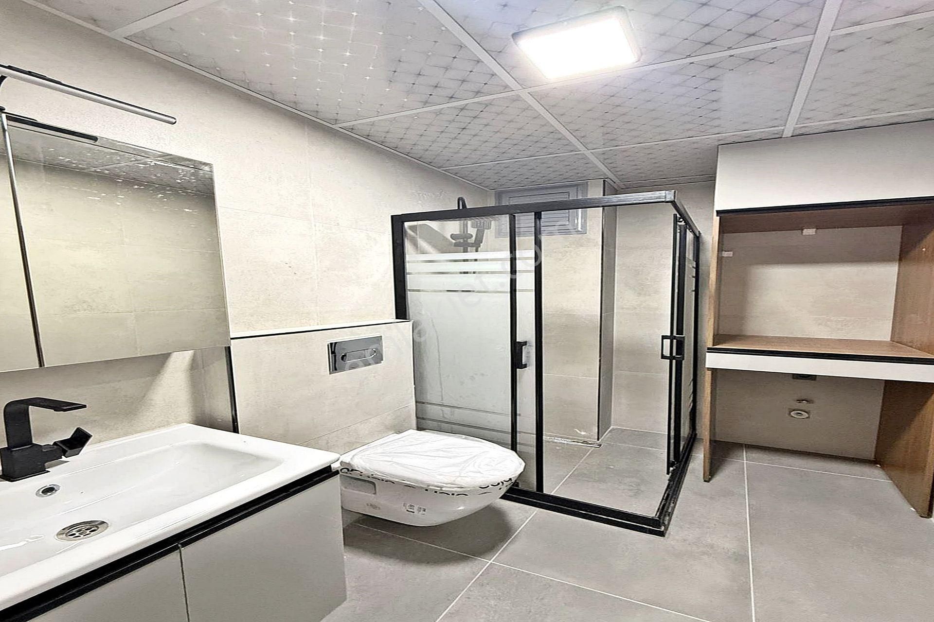 Metrobüs Lokasyonunda Lüx Tasarımlı 2+1 Satılık Daire - Görsel 22