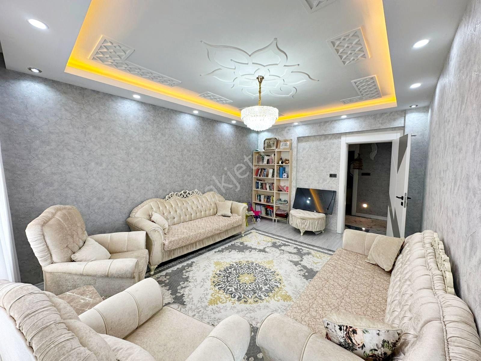 Belkız'da Açık Çepheli Geniş Cam Balkon Masrafsız Lüx 2+1 Daire - Görsel 9