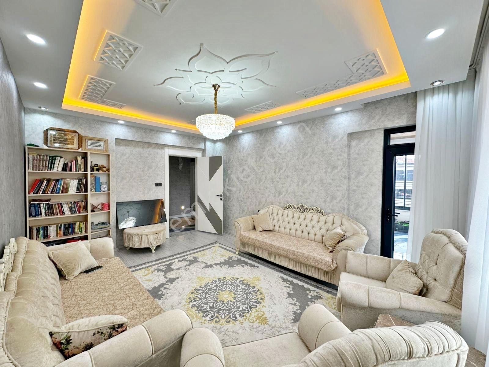 Belkız'da Açık Çepheli Geniş Cam Balkon Masrafsız Lüx 2+1 Daire - Görsel 8