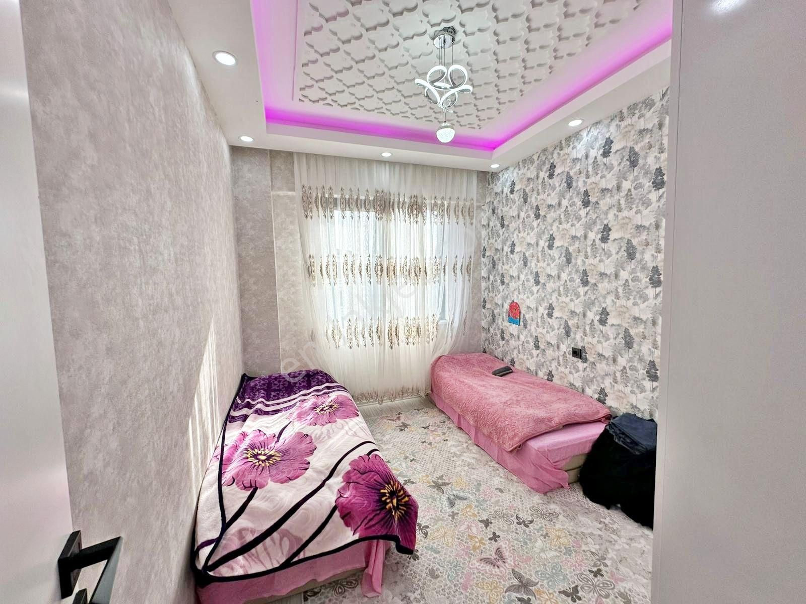 Belkız'da Açık Çepheli Geniş Cam Balkon Masrafsız Lüx 2+1 Daire - Görsel 10