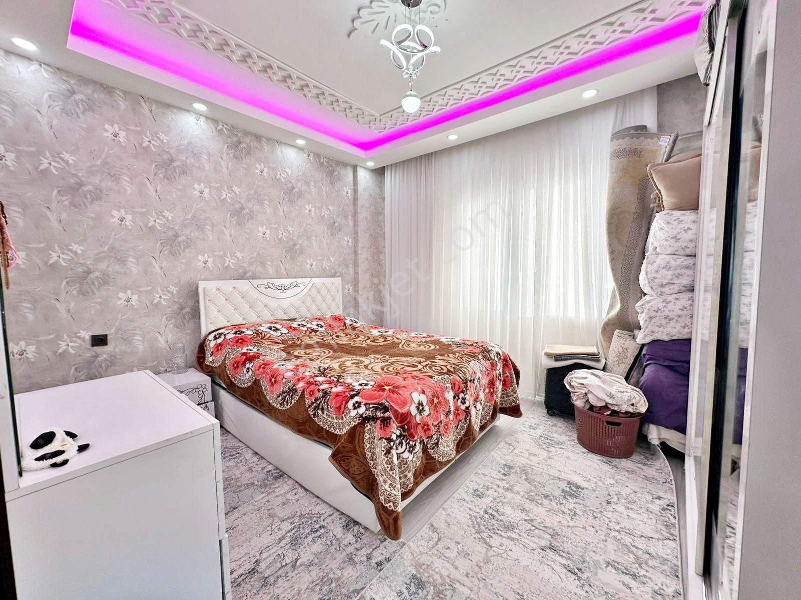 Belkız'da Açık Çepheli Geniş Cam Balkon Masrafsız Lüx 2+1 Daire - Görsel 13