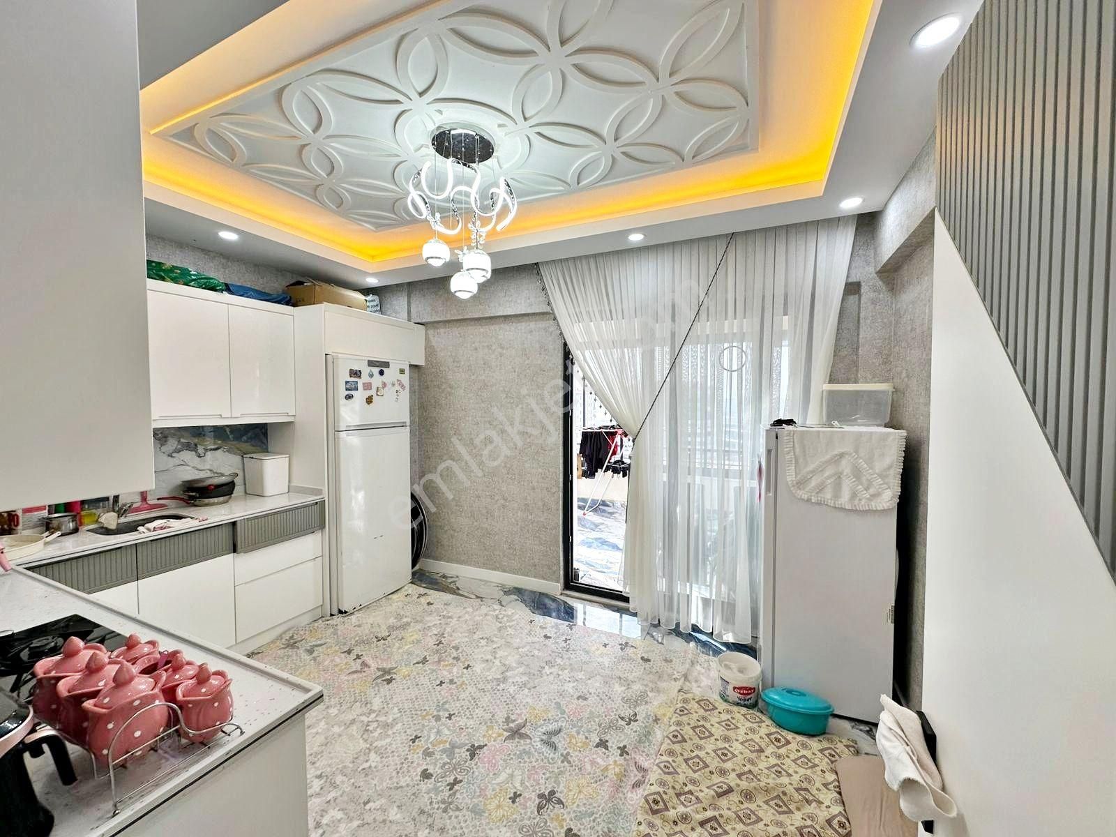 Belkız'da Açık Çepheli Geniş Cam Balkon Masrafsız Lüx 2+1 Daire - Görsel 2