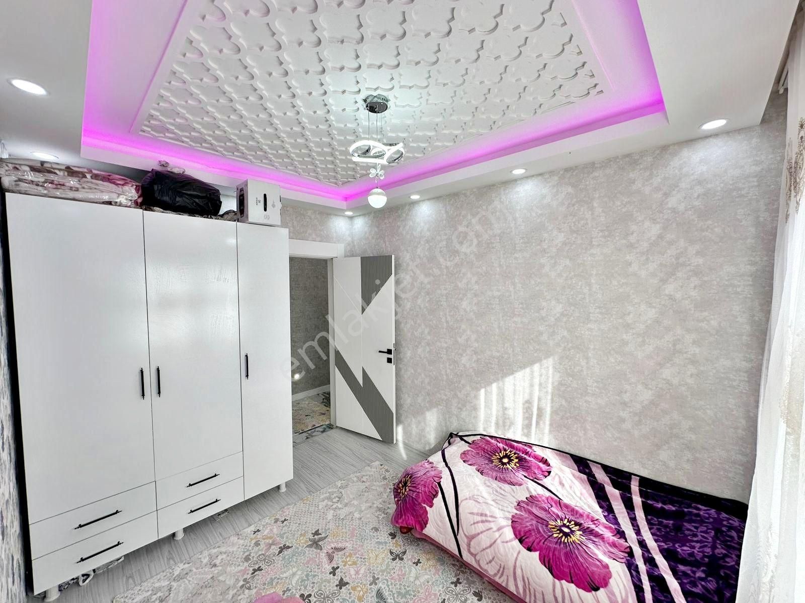 Belkız'da Açık Çepheli Geniş Cam Balkon Masrafsız Lüx 2+1 Daire - Görsel 11