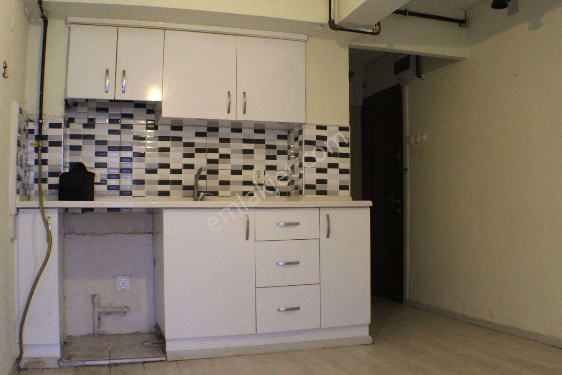 Bursa Yıldırım Namazgah Caddesinde 1+1 50 M2 Daire Satılık - Görsel 11