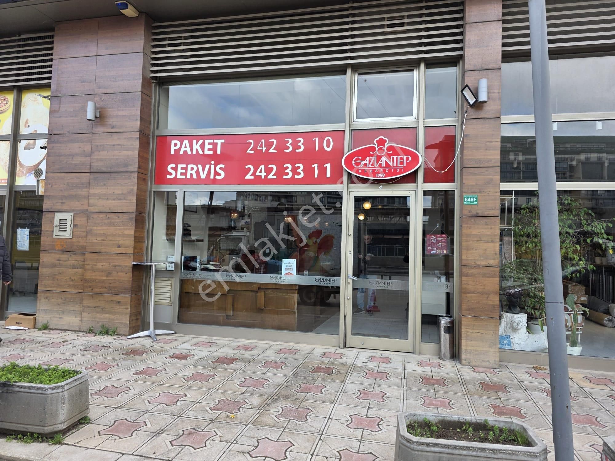 Dab'dan Geçit Evke Plaza'da Ön Cephede Satılık Kiracılı Dükkan - Görsel 2
