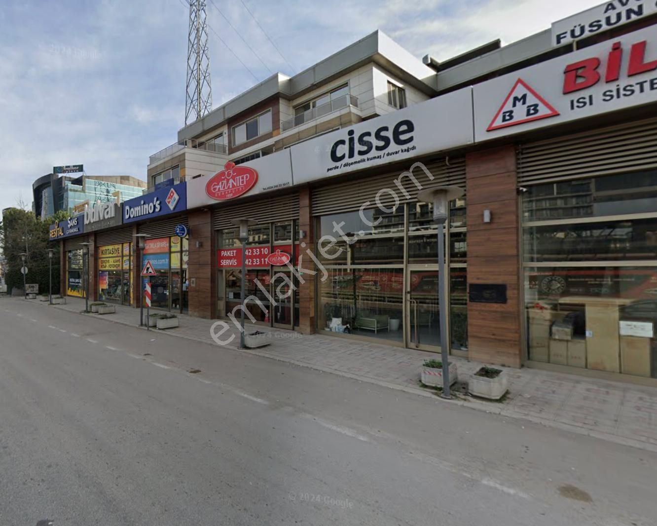 Dab'dan Geçit Evke Plaza'da Ön Cephede Satılık Kiracılı Dükkan