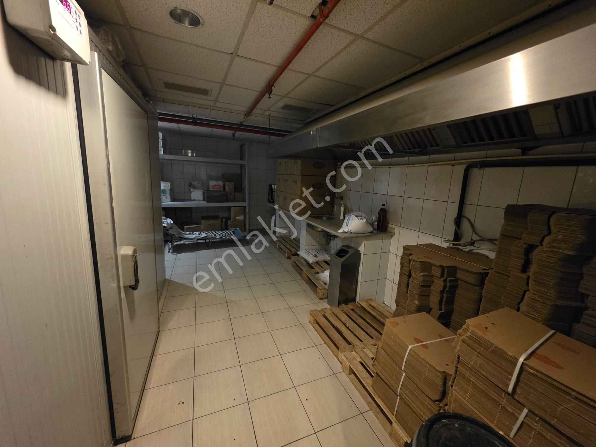 Dab'dan Geçit Evke Plaza'da Ön Cephede Satılık Kiracılı Dükkan - Görsel 18