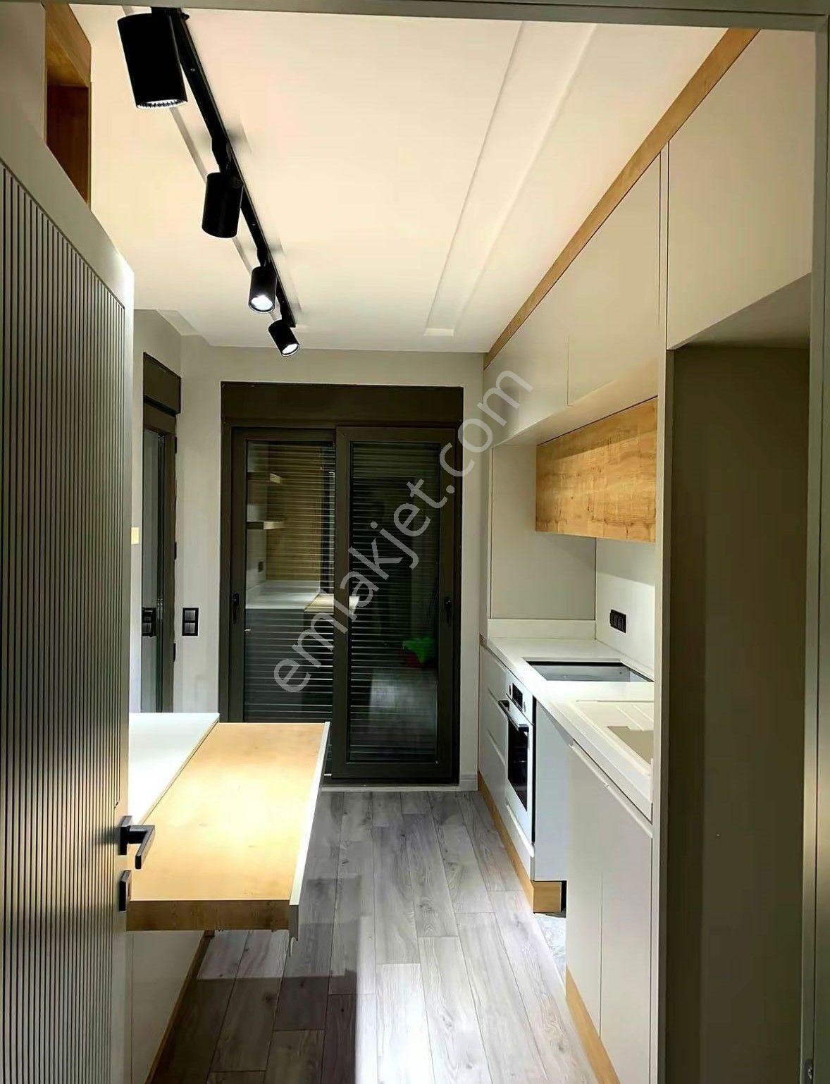 Site İçinde Gösterişli Mimari Yapıda 2+1 Daire - Görsel 3
