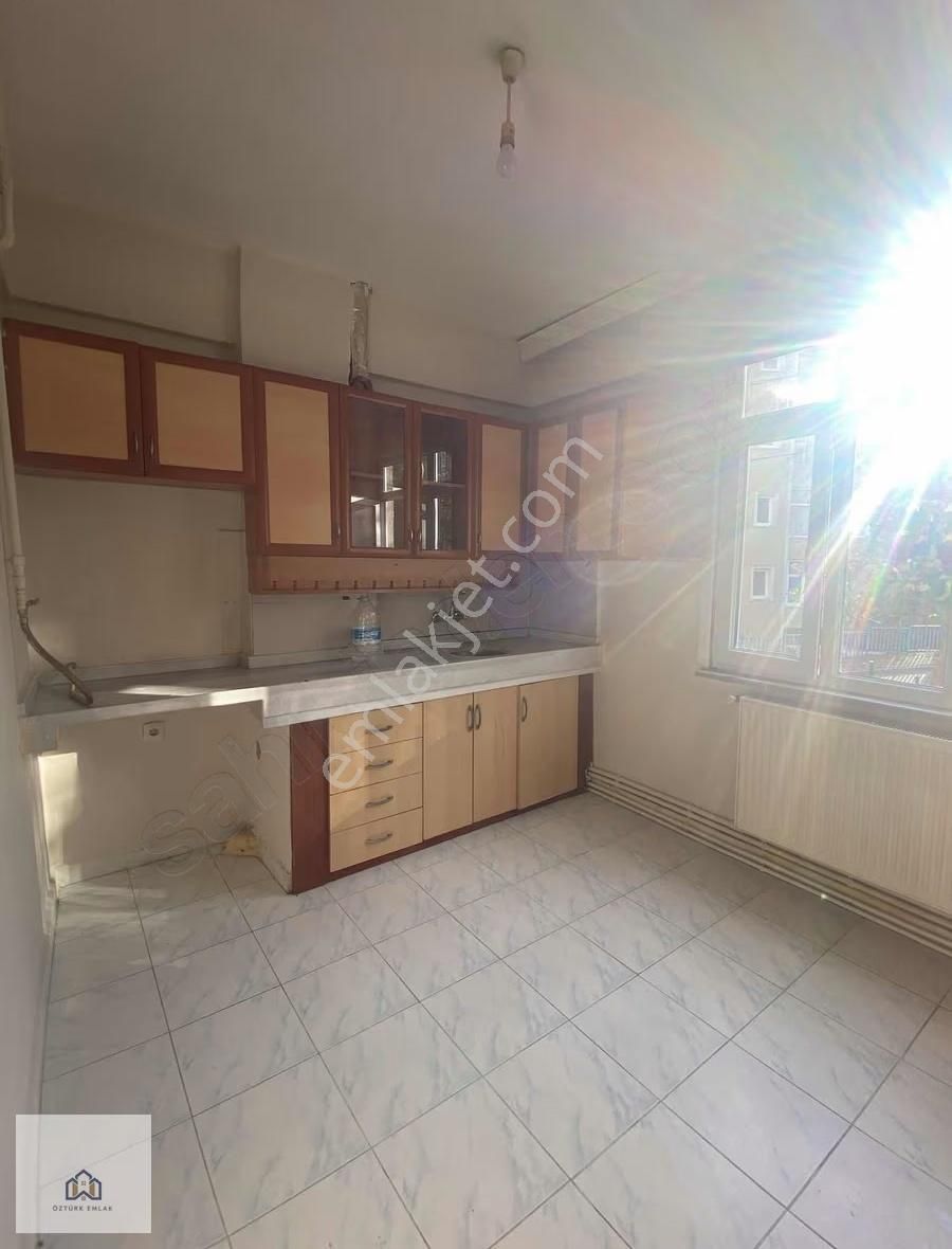 Sülüntepede Safa Caddesine Yakın Geniş Kiralık Daire - Görsel 14