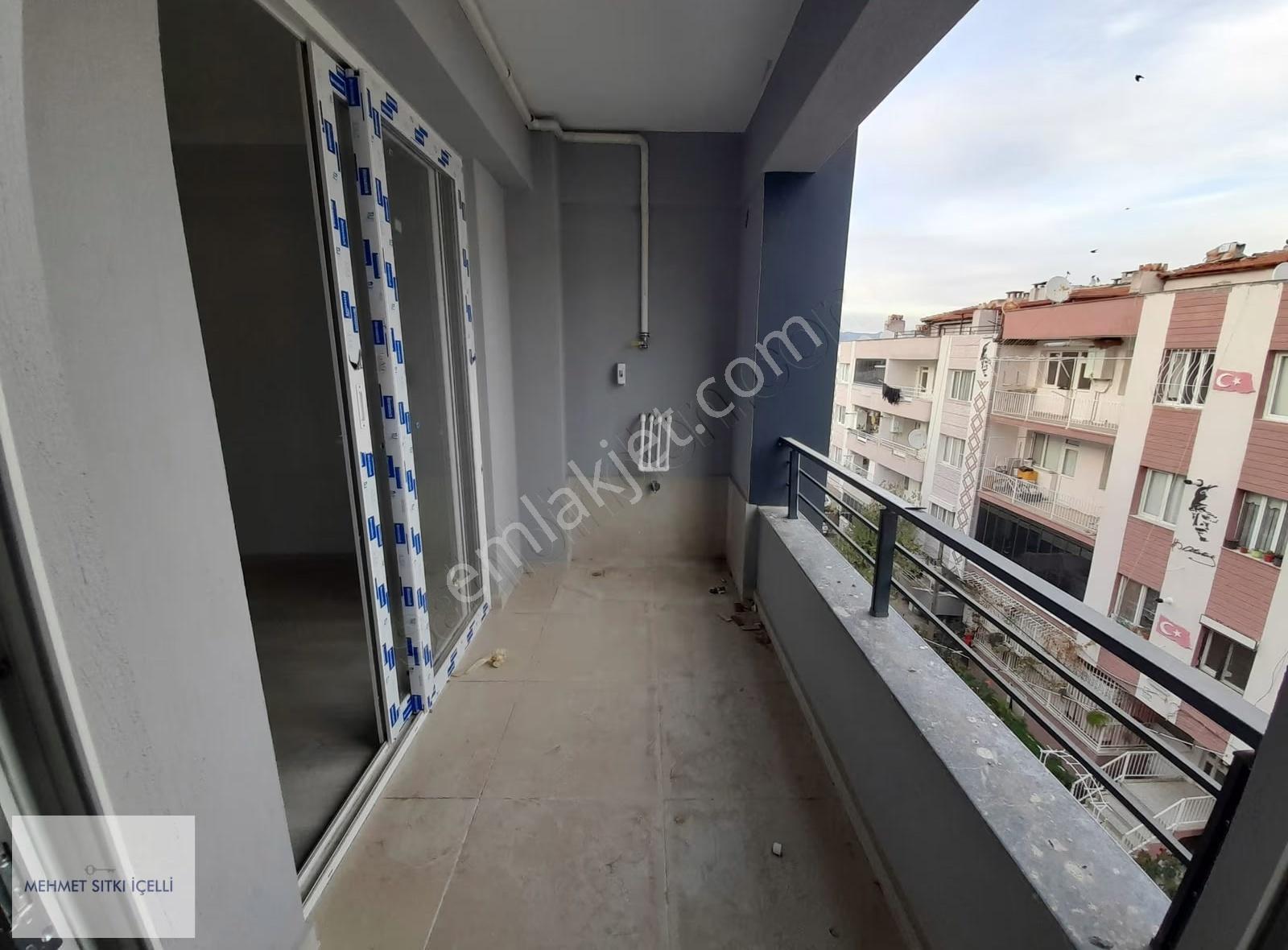 Güneş Gayrimenkul'den Sıfır 70m² Balkonlu Asansörlü 1+1 - Görsel 17