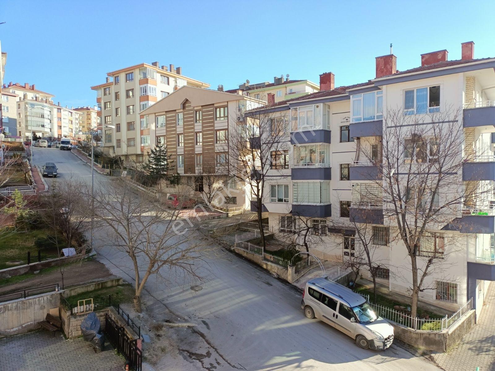 Öveçlerde/lizbon Cad.yakını/katta/özel Yapım/ara Katta/3+1 - Görsel 29