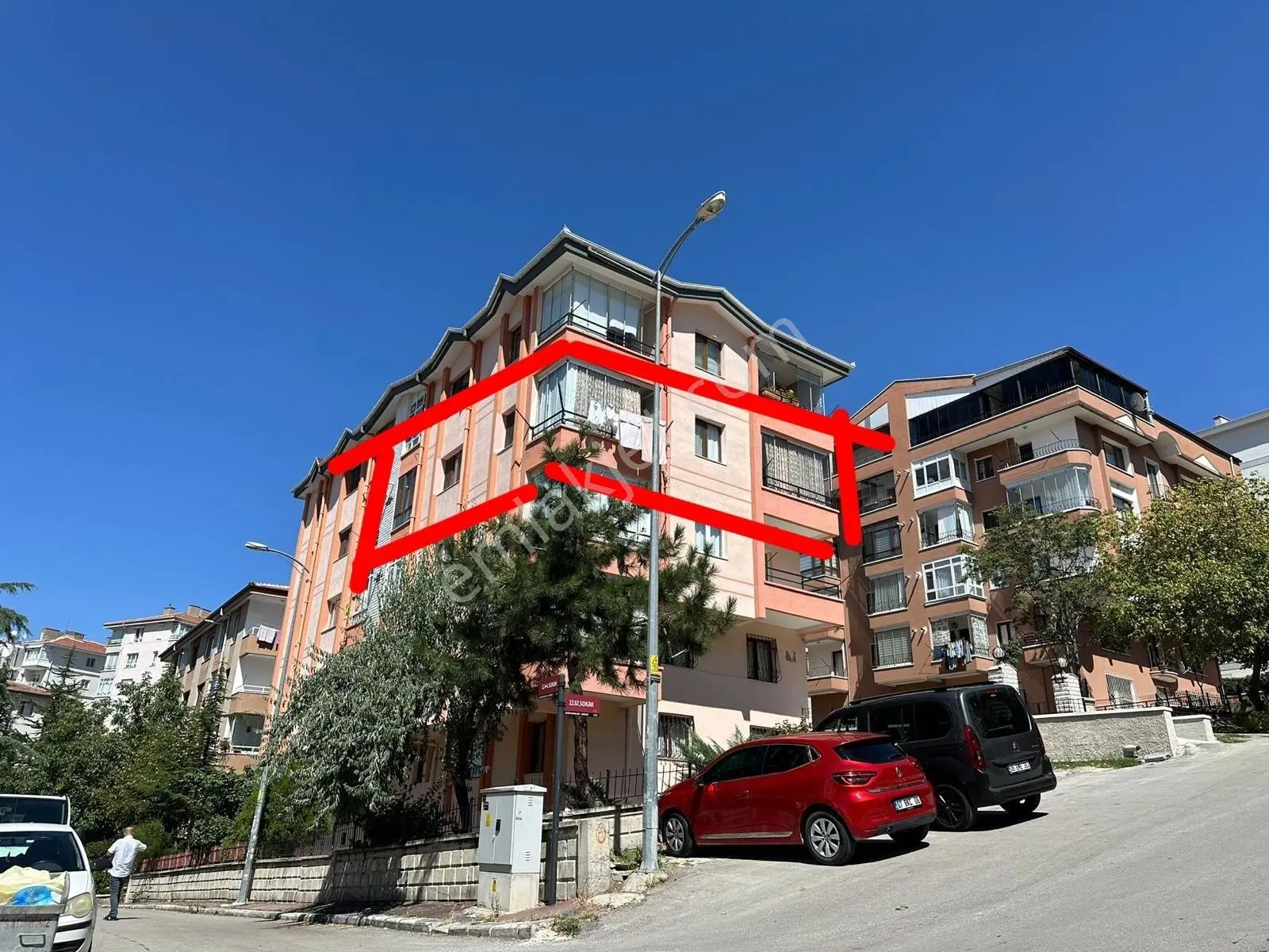Öveçlerde/lizbon Cad.yakını/katta/özel Yapım/ara Katta/3+1 - Görsel 34