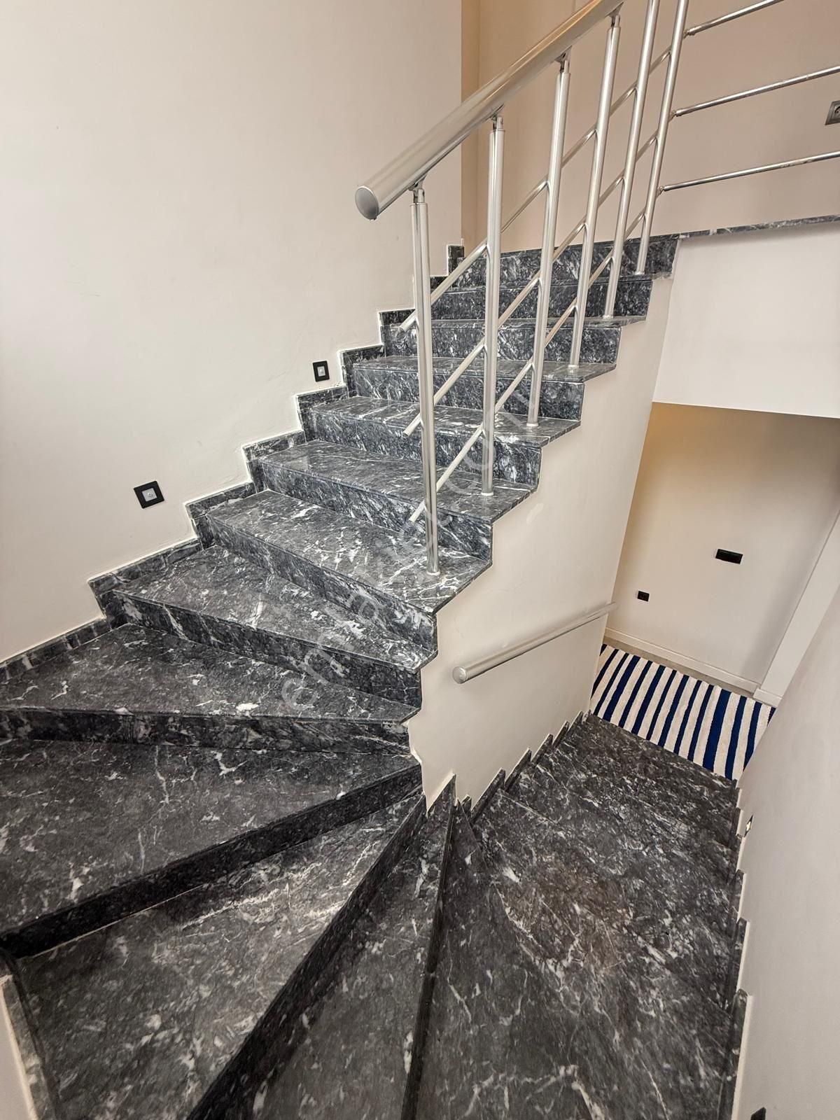 Kuşadası Soğucak Özel Havuzlu - Görsel 10