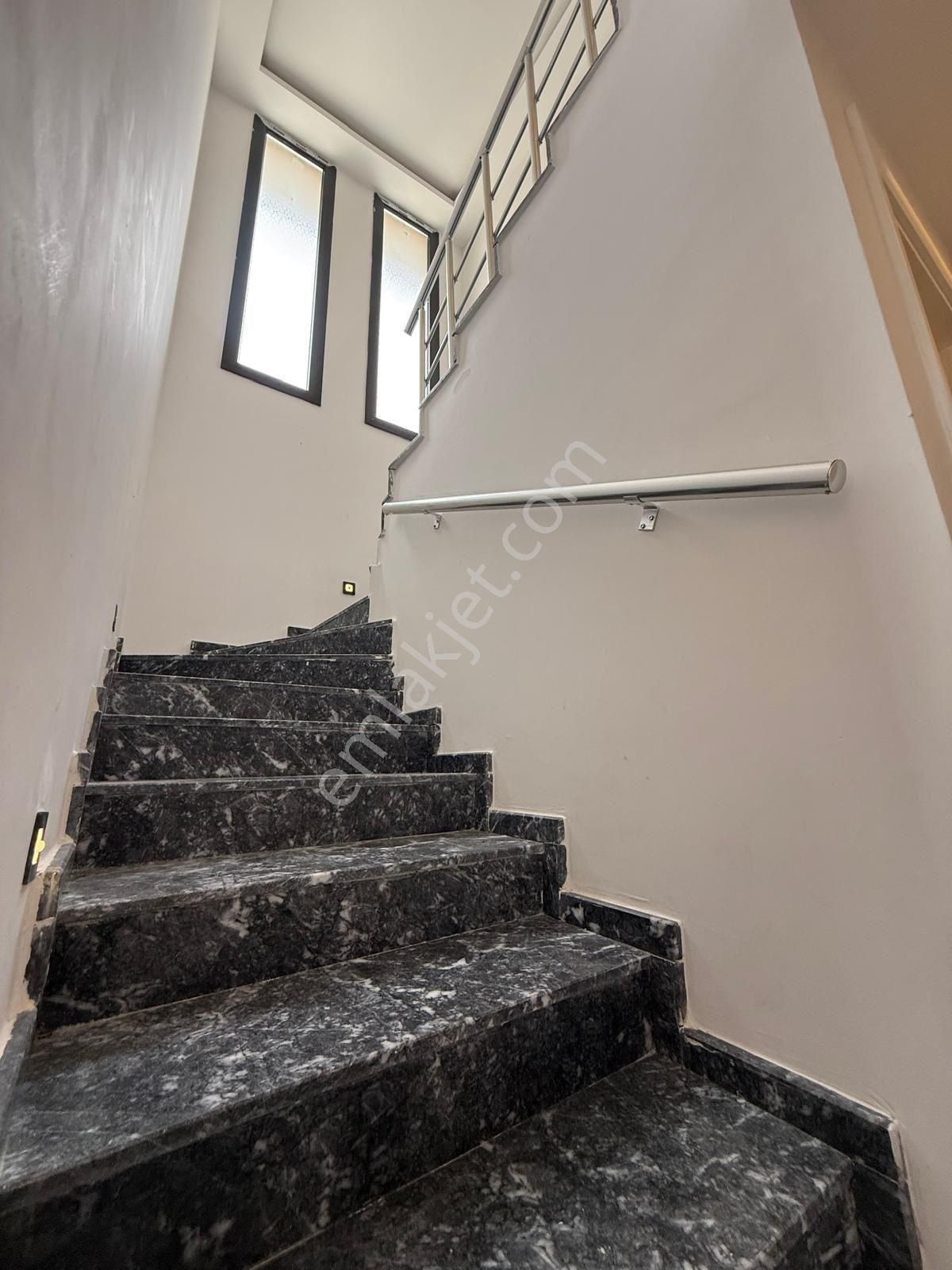 Kuşadası Soğucak Özel Havuzlu - Görsel 13