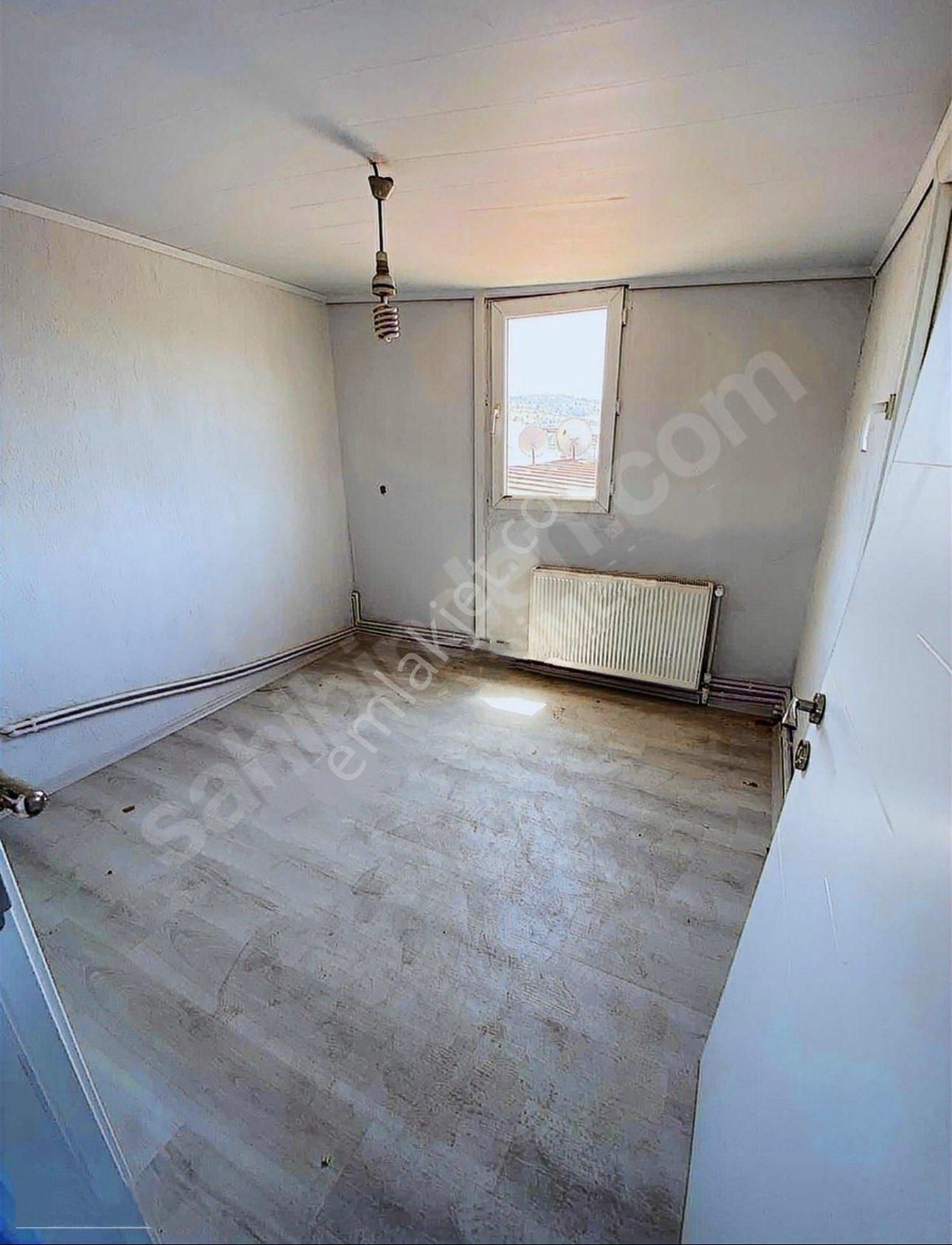 Buca Göksu Mah/de Satılık 2+0 Ayrı Mutfaklı Teraslı D.gazlı Hesaplı Daire - Görsel 8