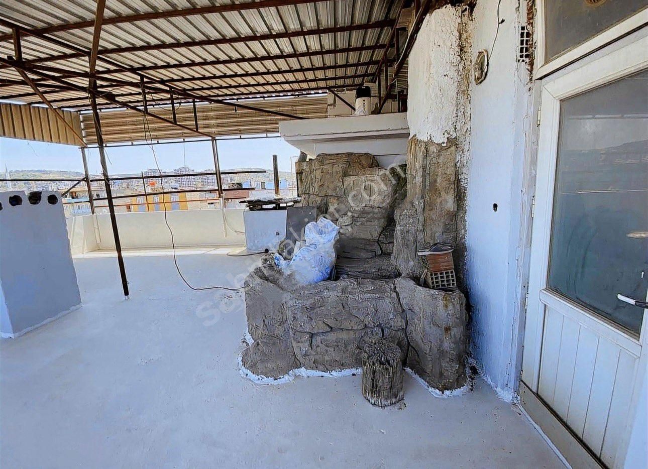 Buca Göksu Mah/de Satılık 2+0 Ayrı Mutfaklı Teraslı D.gazlı Hesaplı Daire - Görsel 10