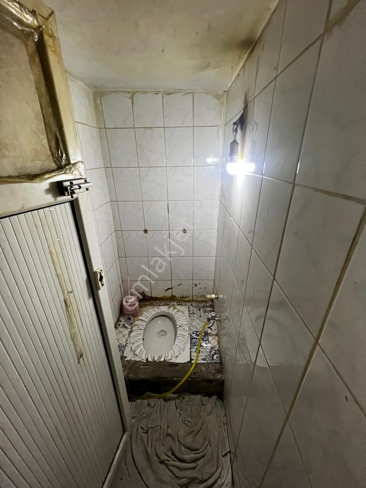 Emin Emlak'tan Çamçeşme'de,wc'li,sanyi Elk.yüksek Tavanlı,fırsat - Görsel 27