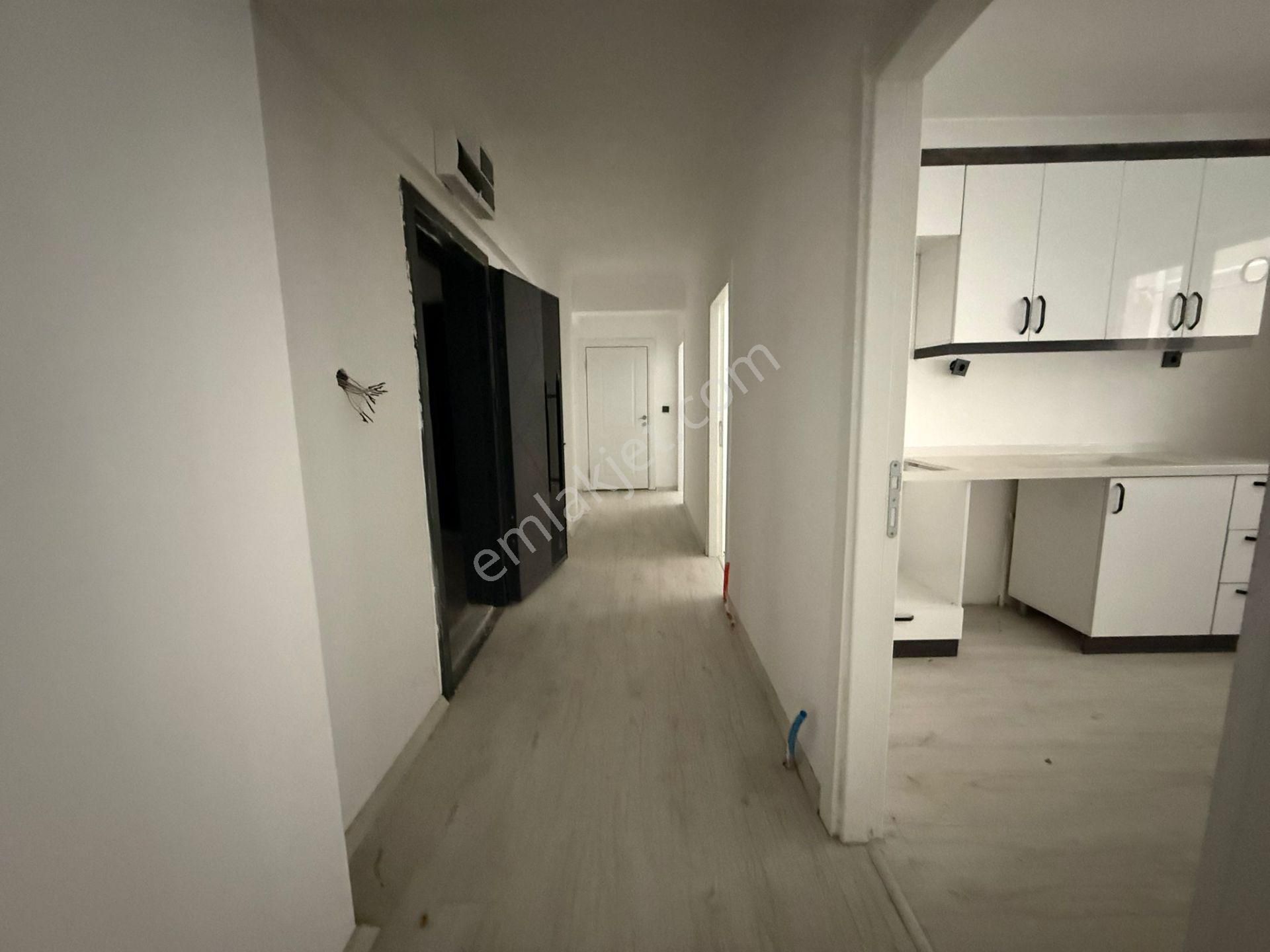 Aydınlıkevler'de Altınparka Yürüme Mesafesinde 2+1 Sıfır Daire - Görsel 10