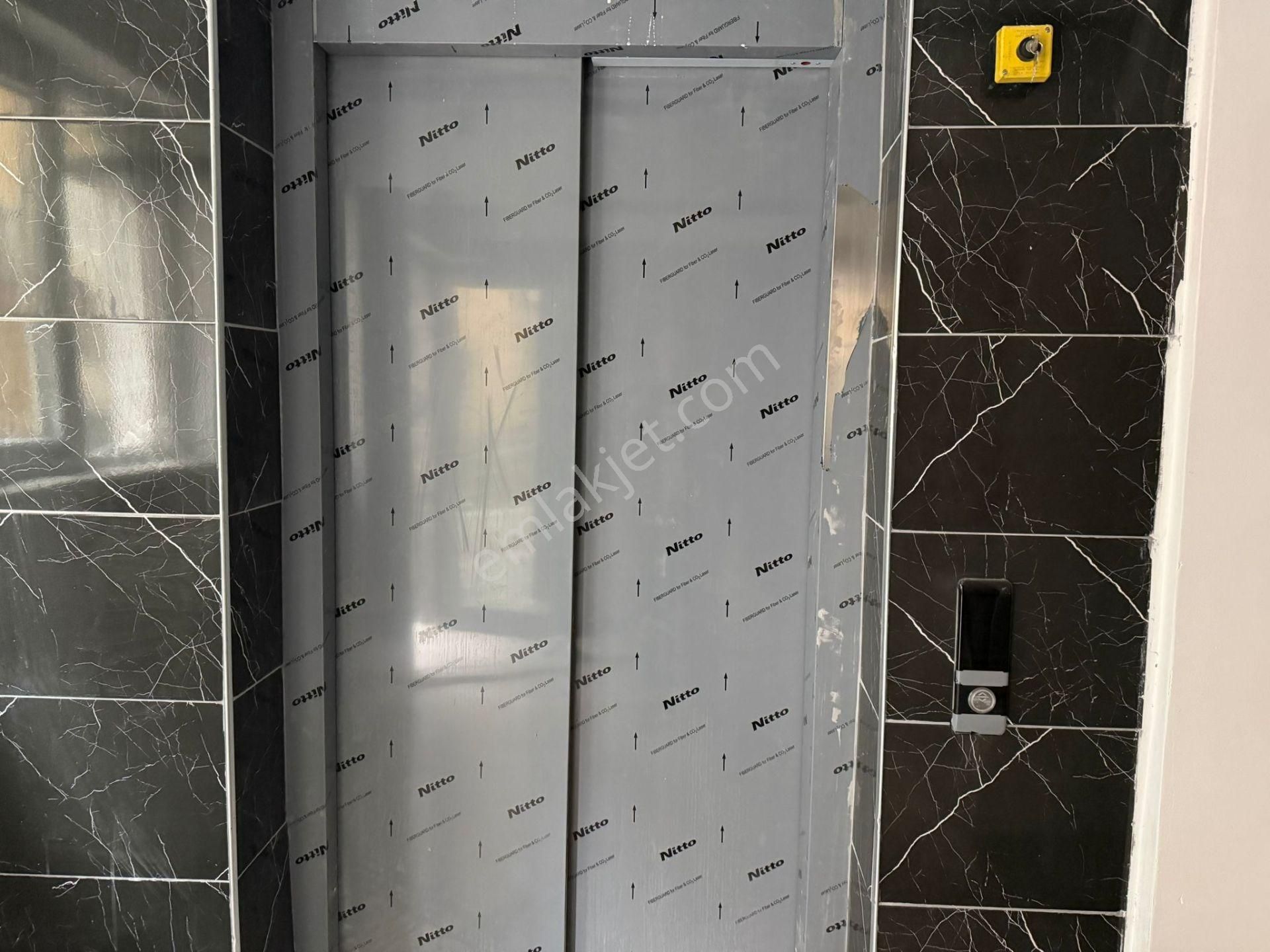 Aydınlıkevler'de Altınparka Yürüme Mesafesinde 2+1 Sıfır Daire - Görsel 11