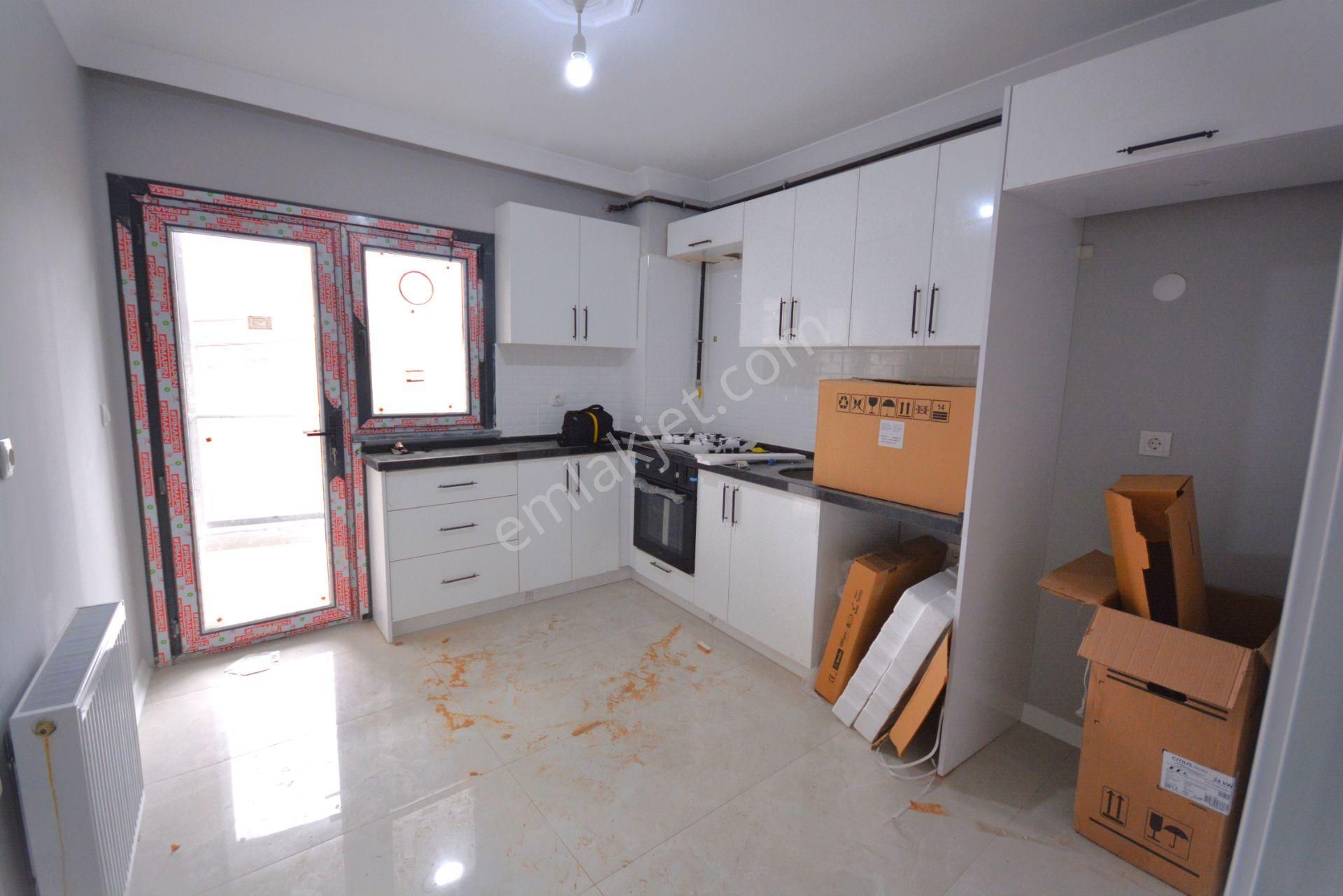 Sultanbeyli Necipfazıl Mah.de Satılık 2+1 Daire - Görsel 11