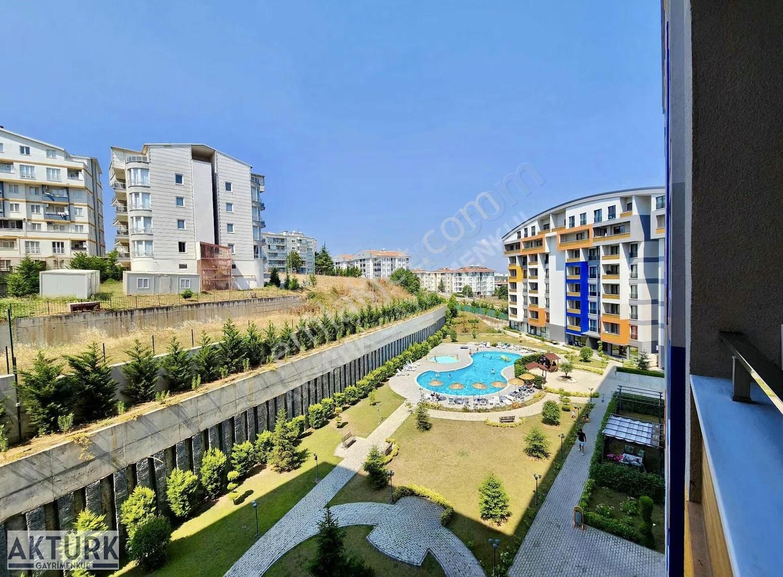 Aktürk Gayrimenkul "den Site İçi Lüks Eşyalı Kiralık Daire - Görsel 17