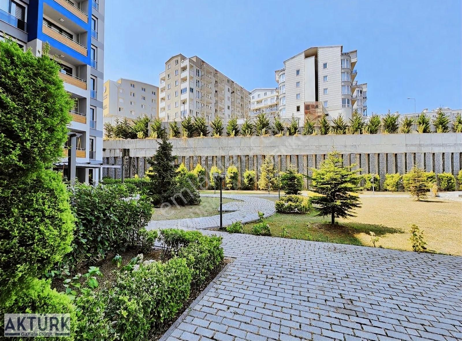 Aktürk Gayrimenkul "den Site İçi Lüks Eşyalı Kiralık Daire - Görsel 13
