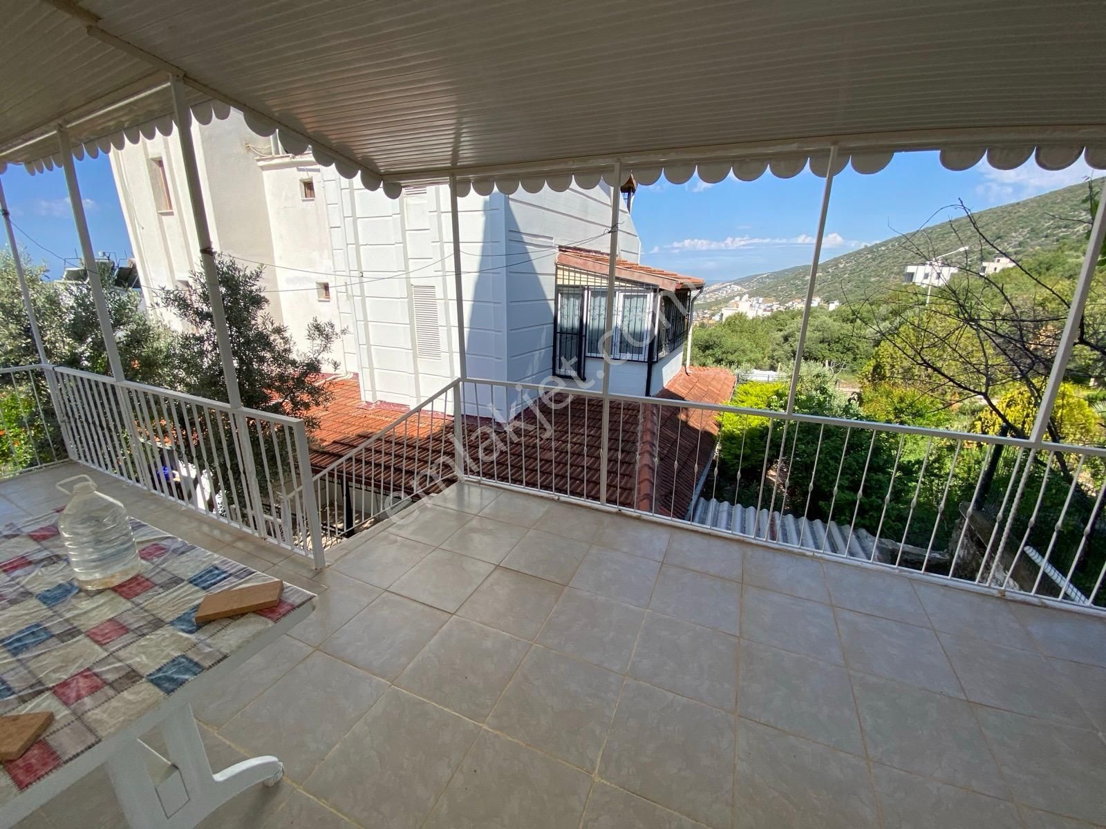 Didim Akbük'te Deniz Manzaralı 3+1 Villa - Görsel 27