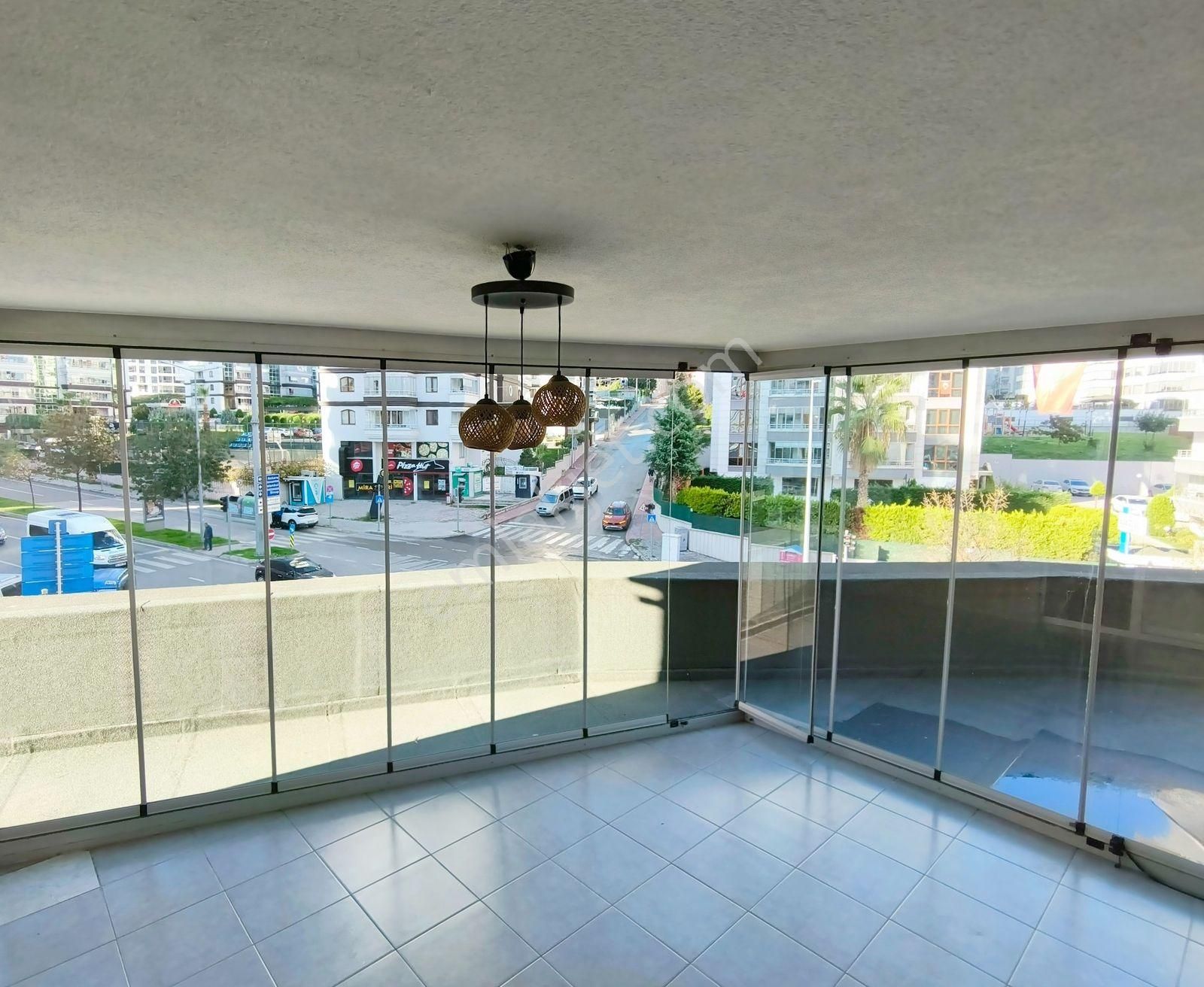 İlkadım Duruşehirde Çok Merkezi Komumda 150 Metre Teraslı Ofis - Görsel 20