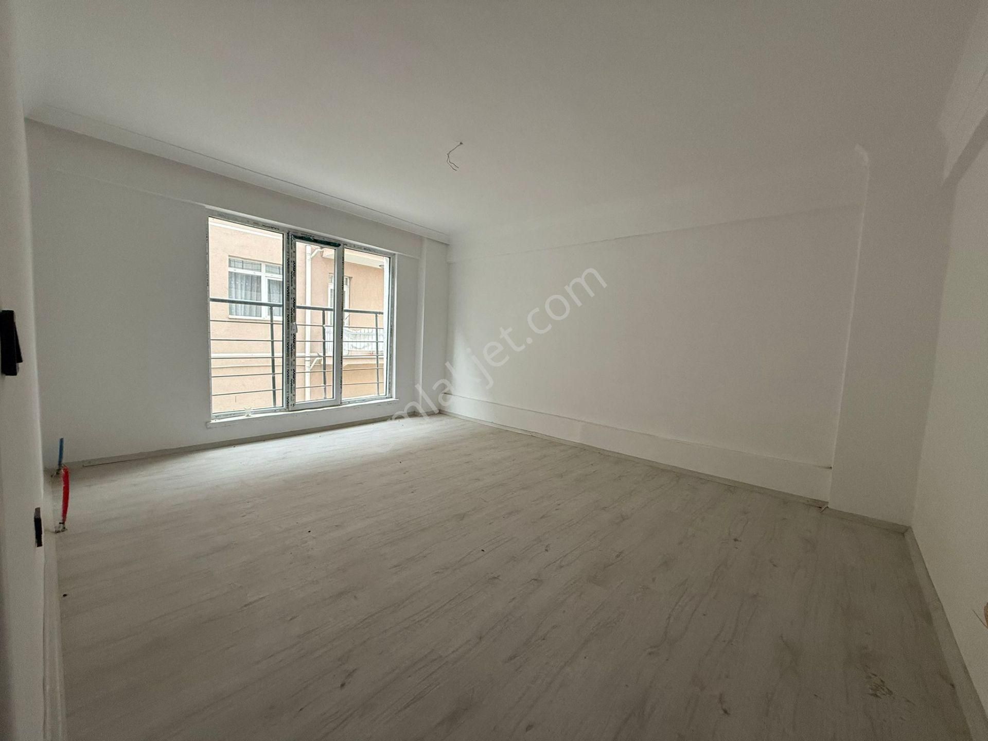 Aydınlıkevler Mah. Altınparka Yürüme Mesafesinde 2+1 Sıfır Daire - Görsel 7