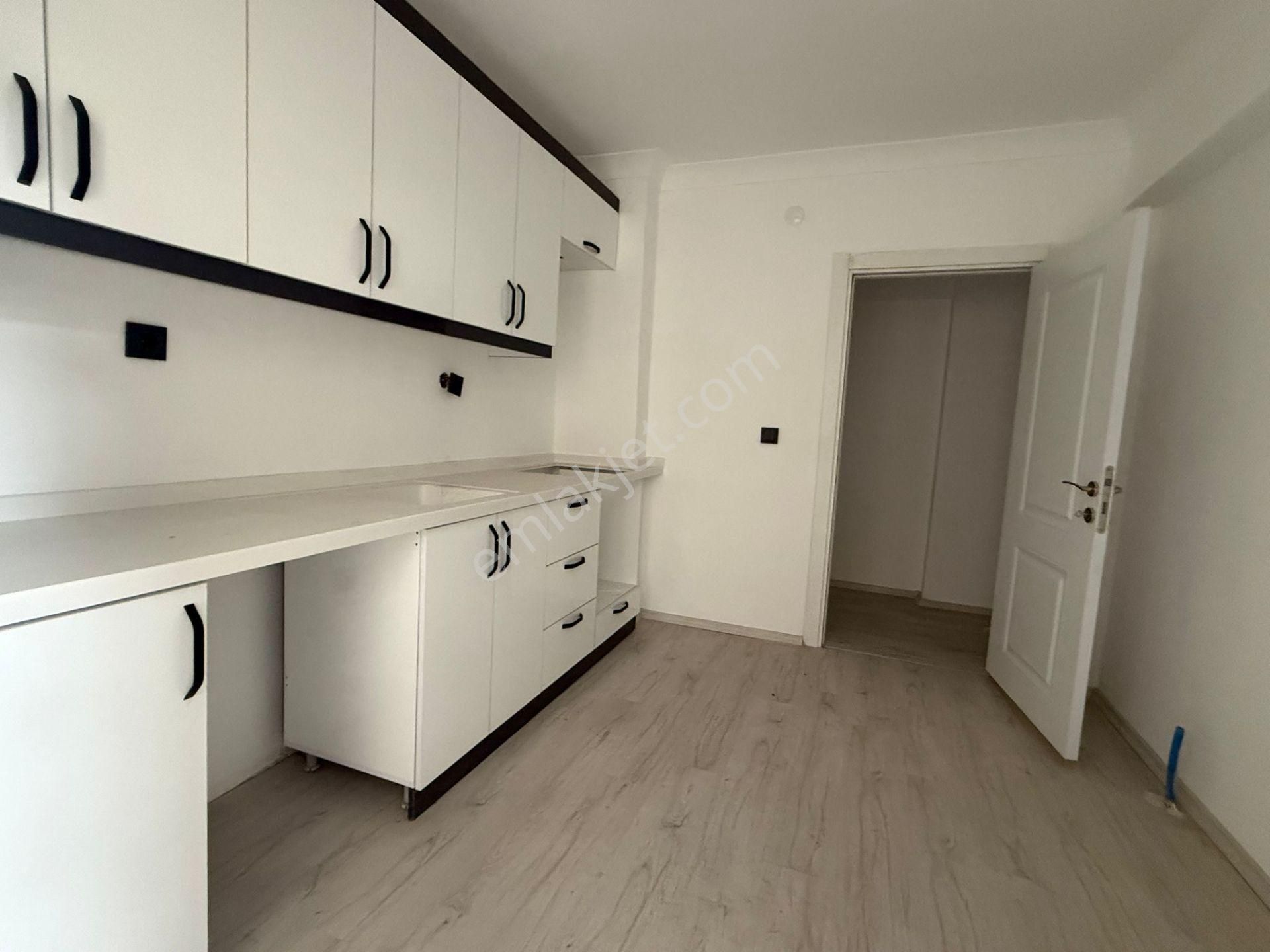 Aydınlıkevler Mah. Altınparka Yürüme Mesafesinde 2+1 Sıfır Daire - Görsel 5