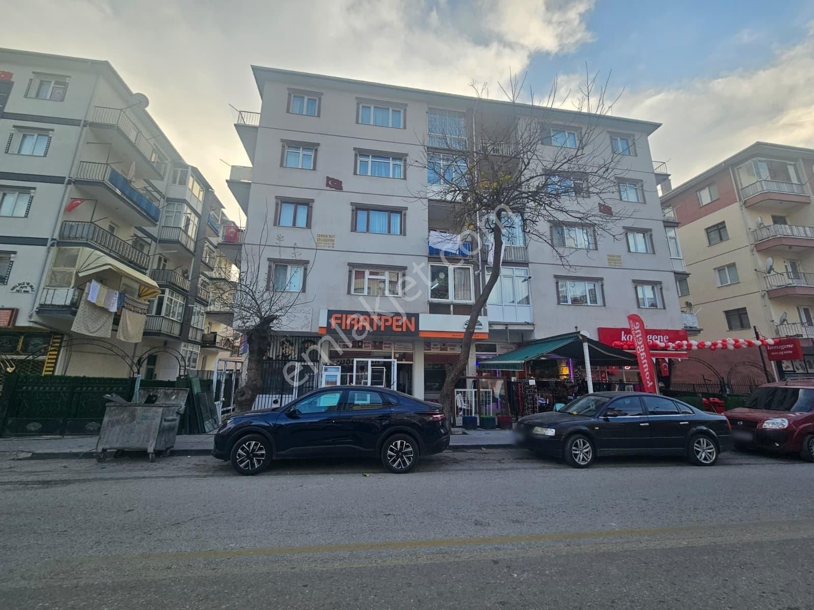 Sincan Akşemsettin Mah. Cadde Üzeri 3+1 Satılık Daire