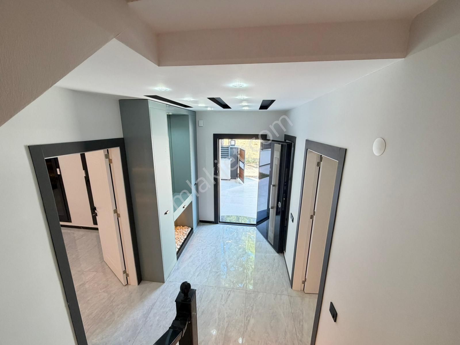 Didim Efeler Mah 4+1 Ayrı Mutfak Köşe Satılık Villa - Görsel 27