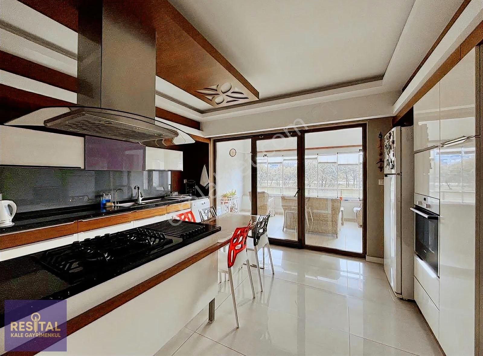 23 Nisan'da Satılık 4+1 Arakat Daire