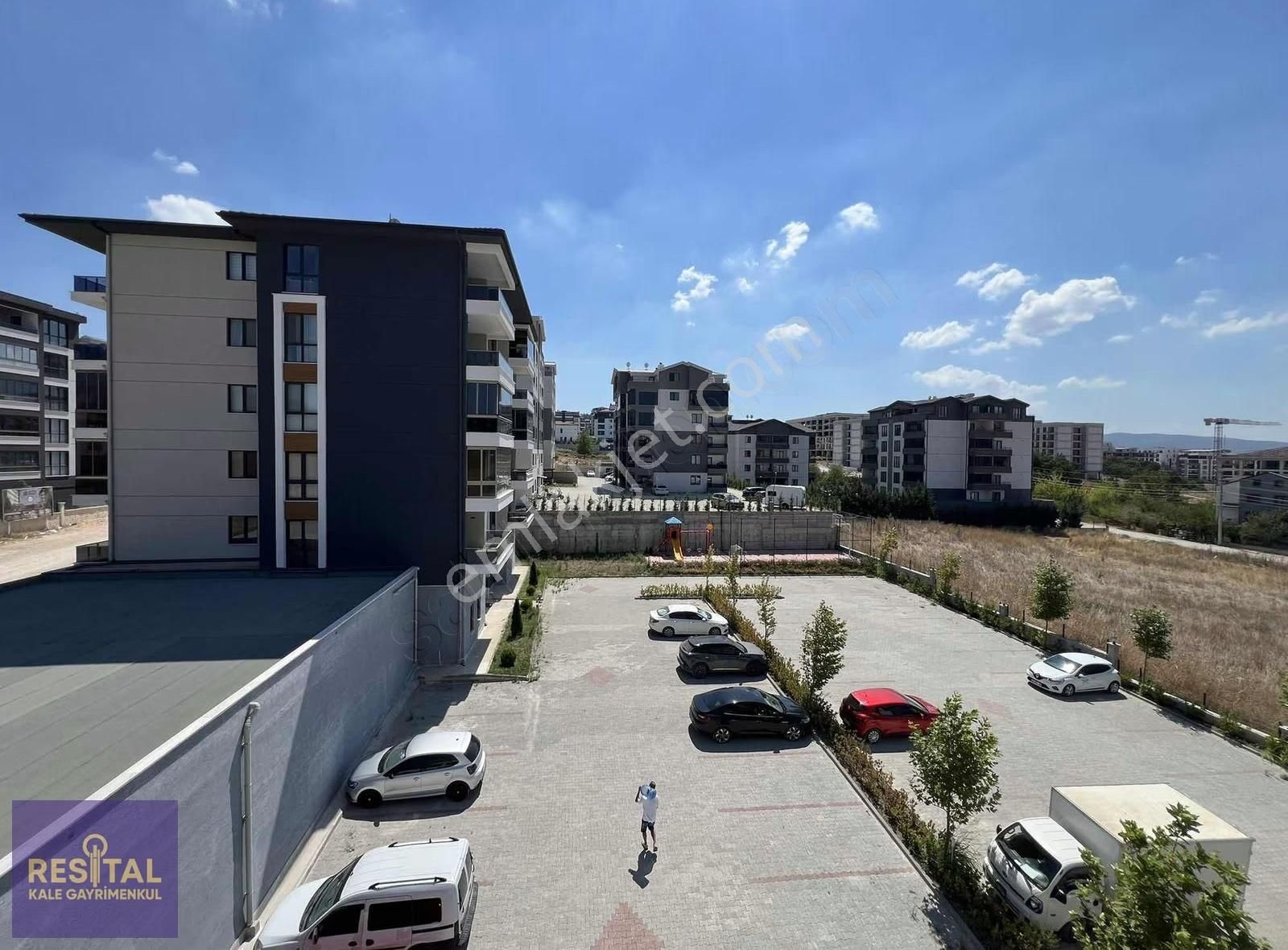 Kayapa'da Az Katlı Binada Ayrı Mutfaklı 2+1 Kiralık Sıfır Daire - Görsel 4