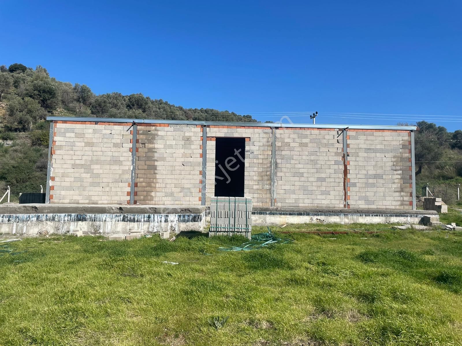 Güzelbahçe Ana Yola Yakın Kiralık 5 Dönüm Tarla - Görsel 8