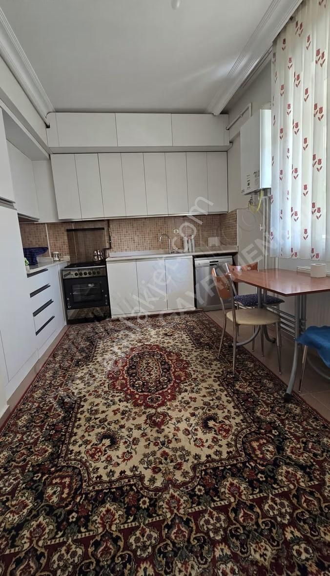 Dr Ahmet Özcan Cd. Yakını Satılık 3+1 Daire - Görsel 3