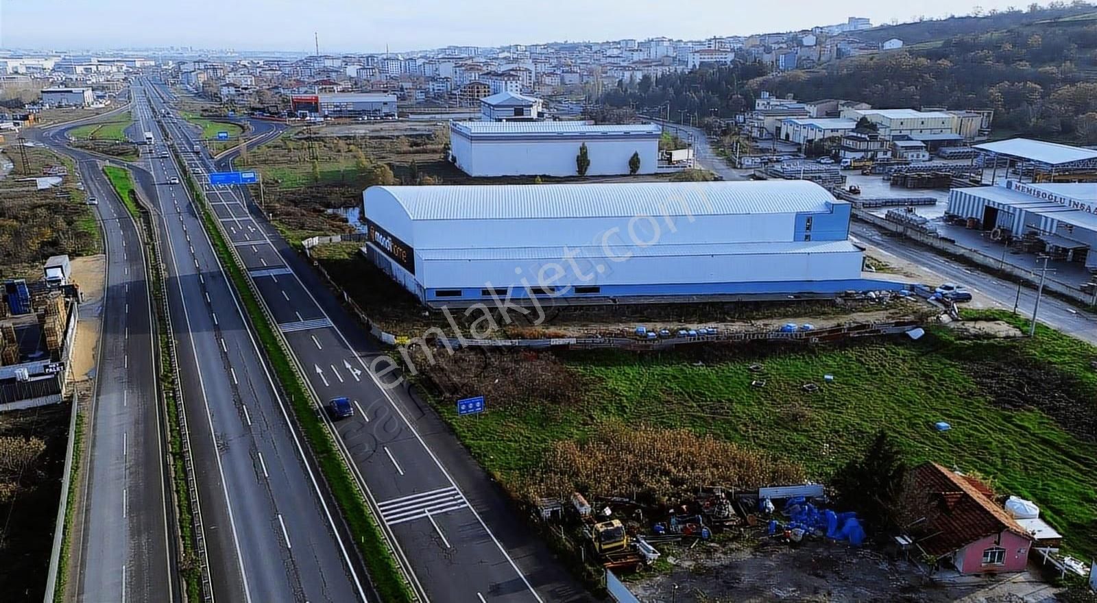 Yıldız Gayrimenkul'den 34 Metre Cadde Cepheli Yatırımlık Arsa - Görsel 4