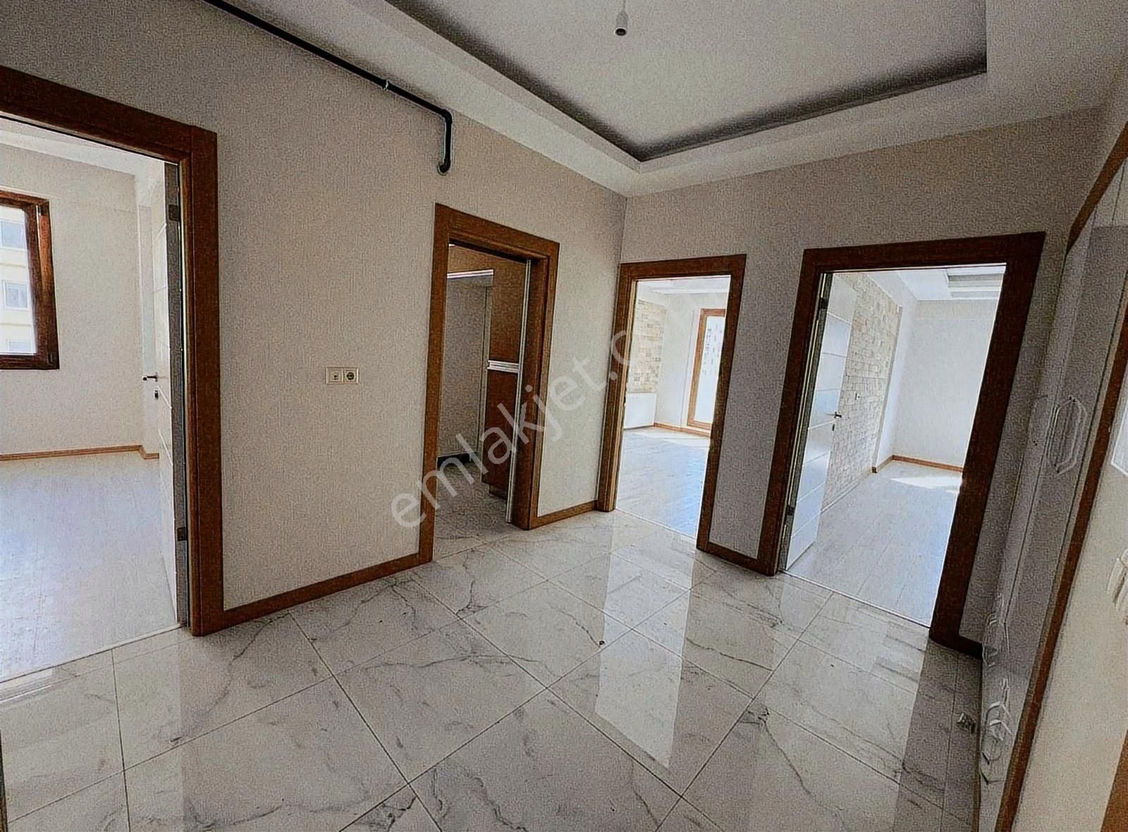 Talas Jandarma Karşısı 4 Yıllık 4+1 Lüks Daire - Görsel 4