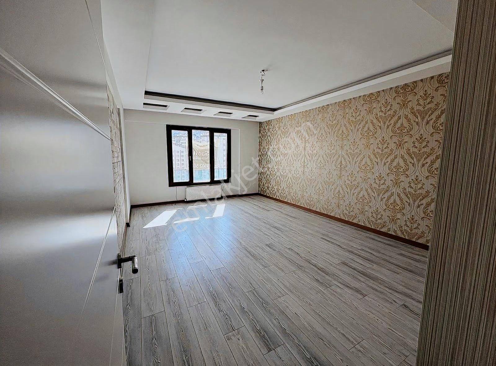 Talas Jandarma Karşısı 4 Yıllık 4+1 Lüks Daire - Görsel 15