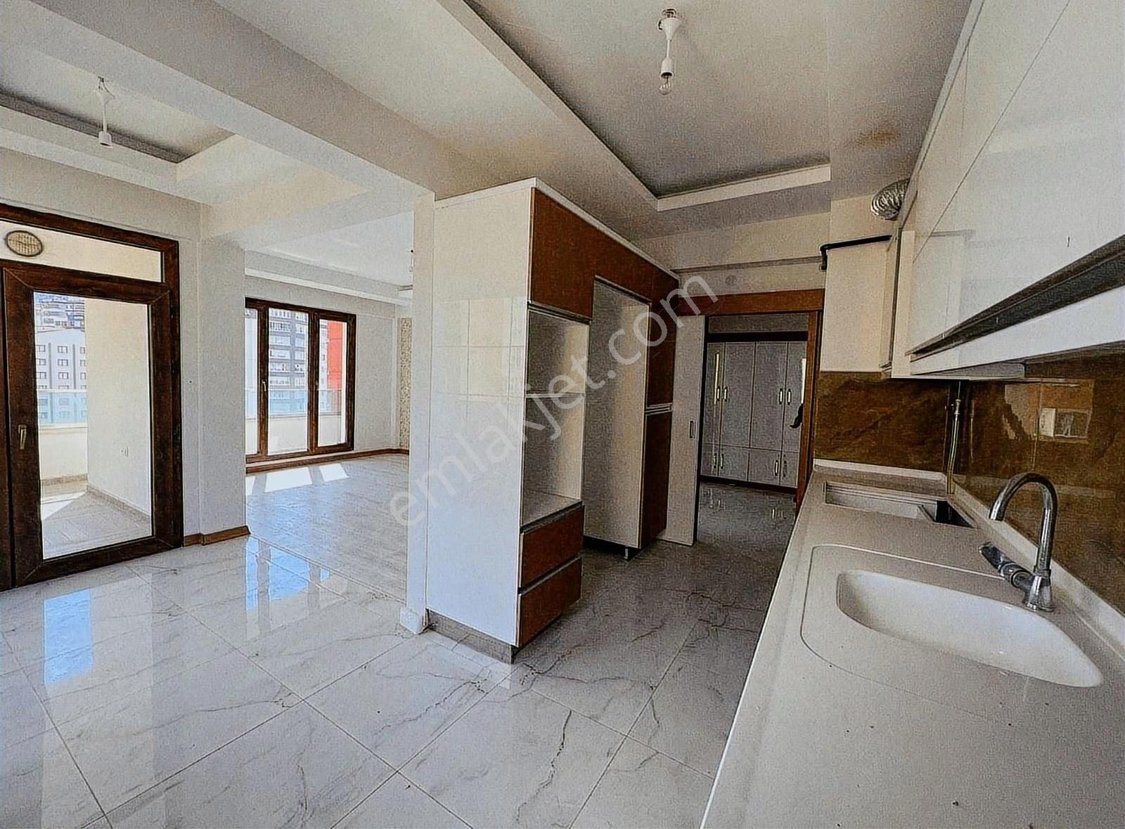 Talas Jandarma Karşısı 4 Yıllık 4+1 Lüks Daire - Görsel 7